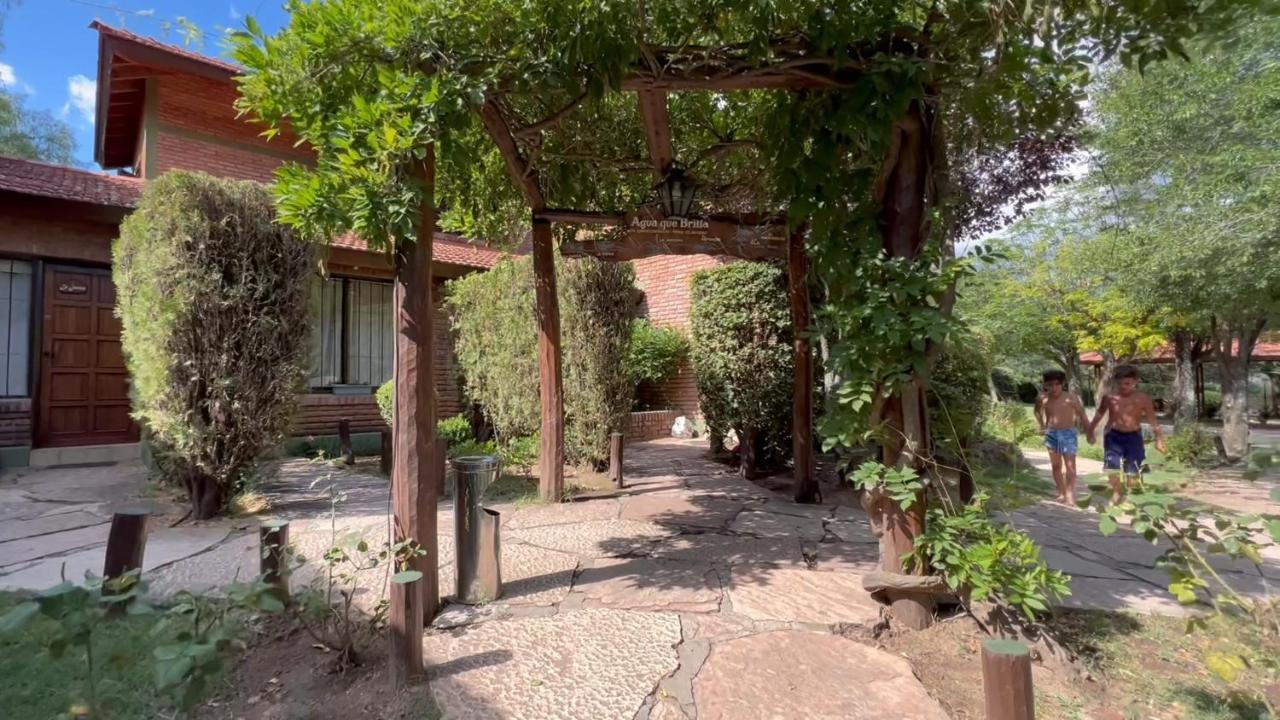 Cabanas Agua Que Brilla Mina Clavero Exteriér fotografie