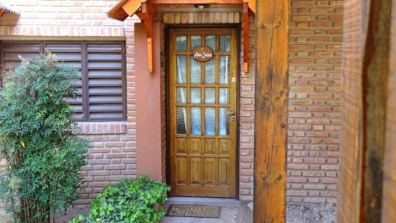 Cabanas Agua Que Brilla Mina Clavero Exteriér fotografie